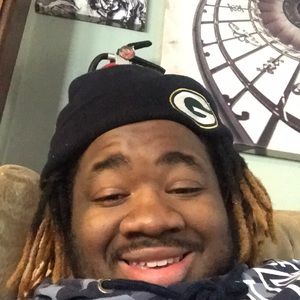 Meet your Posher, Kevon